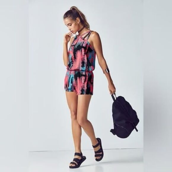 Fabletics Liza Natural Wicking Multi-Strap Silky Wrinkle Resistant Romper L - Picture 1 of 7